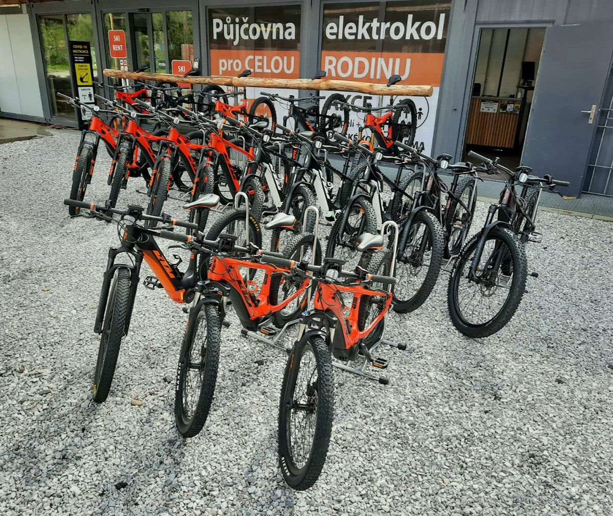 Flotila e-bike KTM