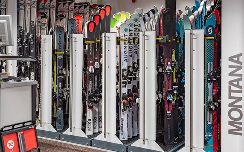 JOBS - obsluha půjčovny lyžařského vybavení